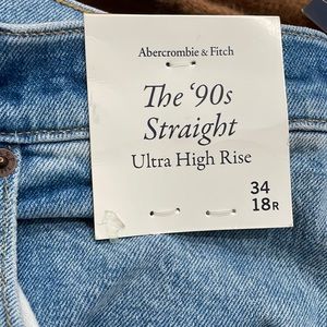 Straight leg Jeans